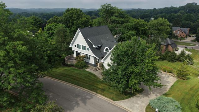 142 Merywen Circle, Granville, OH 43023