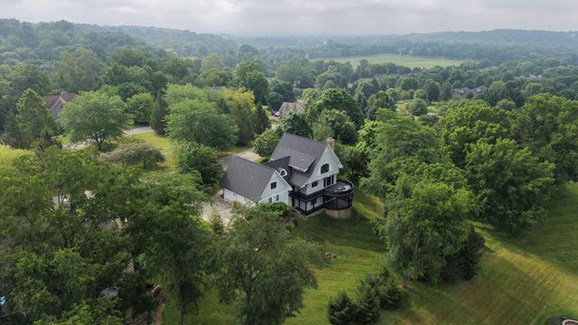 142 Merywen Circle, Granville, OH 43023