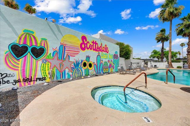 8550 E INDIAN SCHOOL Road F, Scottsdale, AZ 85251