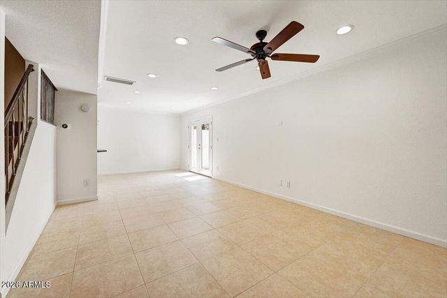 8550 E INDIAN SCHOOL Road F, Scottsdale, AZ 85251