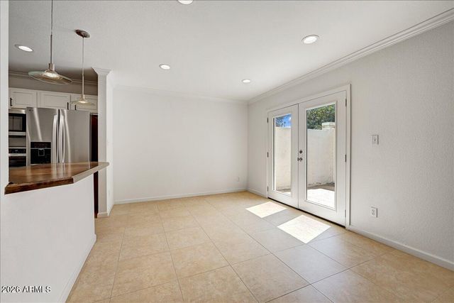 8550 E INDIAN SCHOOL Road F, Scottsdale, AZ 85251