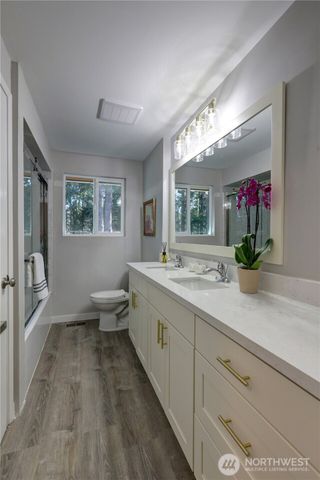 5318 128th Avenue SE, Bellevue, WA 98006