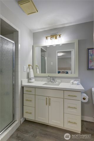 5318 128th Avenue SE, Bellevue, WA 98006