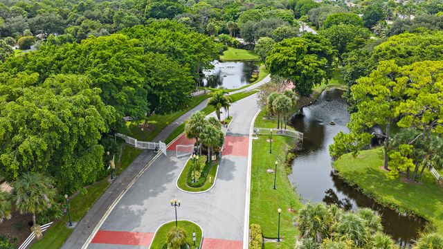 4291 Wood Ride Road A, Boynton Beach, FL 33436