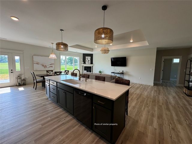 1845 Cottage Ridge Drive, Marion, IA 52302