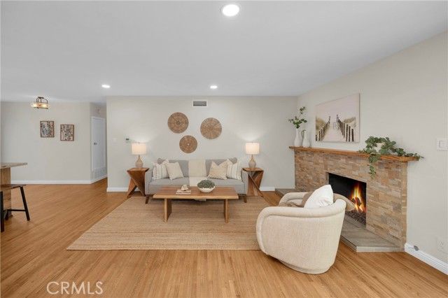 11831 Paseo Bonita, Los Alamitos, CA 90720