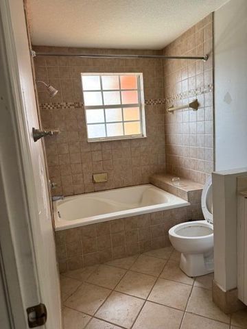4032 NW 92nd Avenue 4032, Sunrise, FL 33351