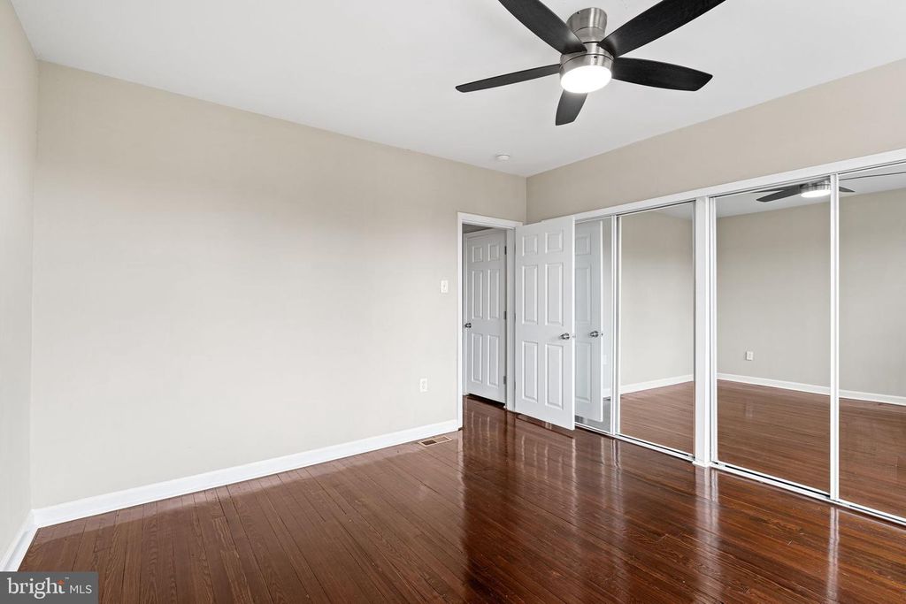 1405 71ST AVE, Philadelphia, PA 19126