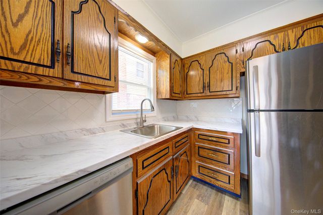 411 Saint John Place, Franklin Square, NY 11010