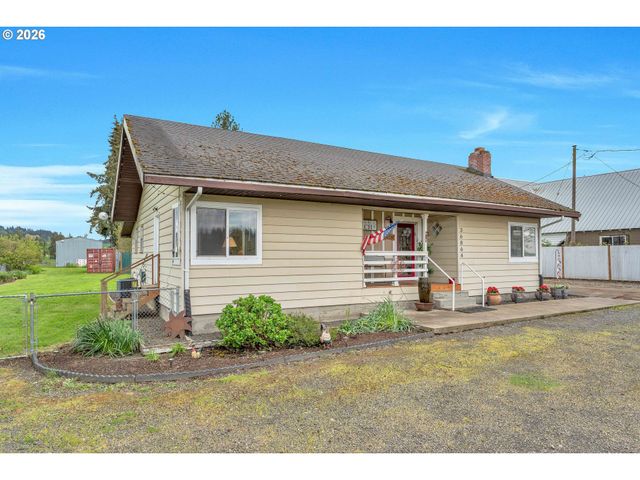 36864 OR-213, Molalla, OR 97038