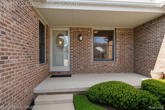 35413 Upmann Drive, Sterling Heights, MI 48310
