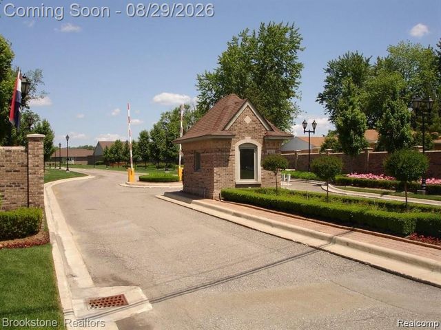 35413 Upmann Drive, Sterling Heights, MI 48310