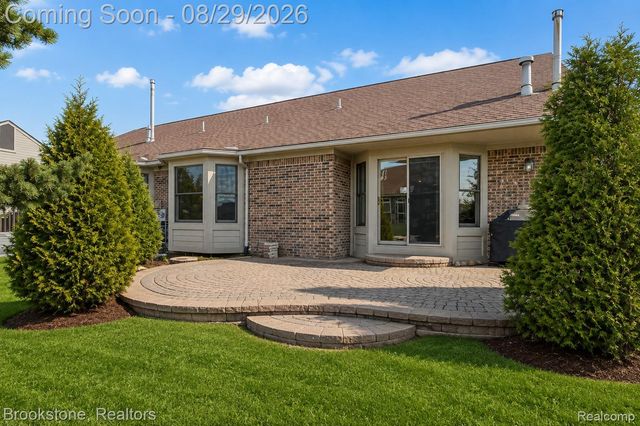 35413 Upmann Drive, Sterling Heights, MI 48310