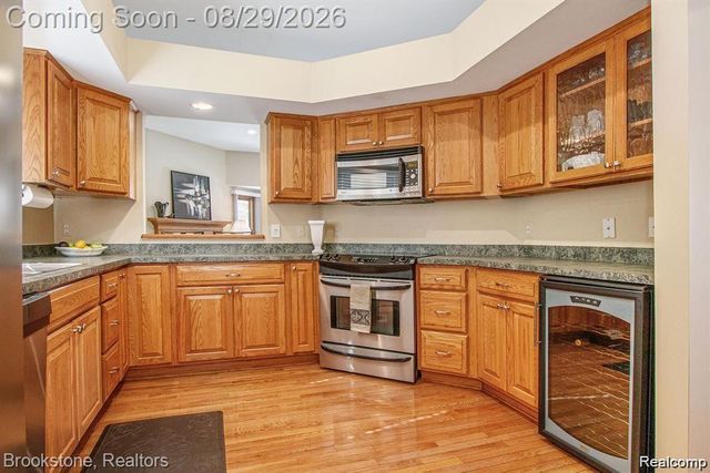 35413 Upmann Drive, Sterling Heights, MI 48310