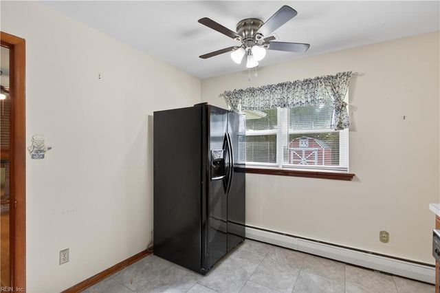 1209 Parkside AVE, Hampton, VA 23669