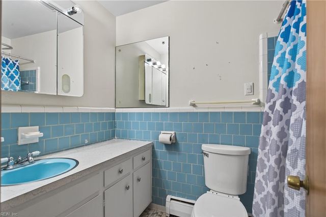 1209 Parkside AVE, Hampton, VA 23669