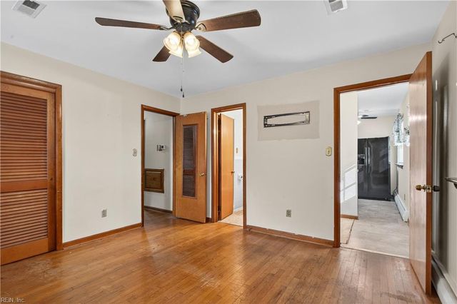 1209 Parkside AVE, Hampton, VA 23669