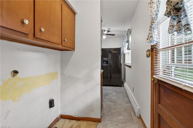 1209 Parkside AVE, Hampton, VA 23669