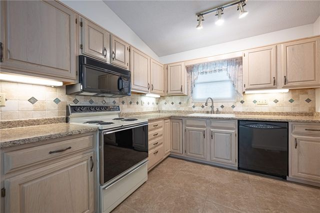 4955 Rosedale Road, Middletown, OH 45042