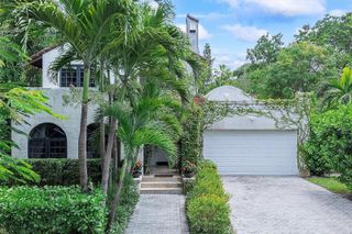 484 NE 57th St, Miami, FL 33137