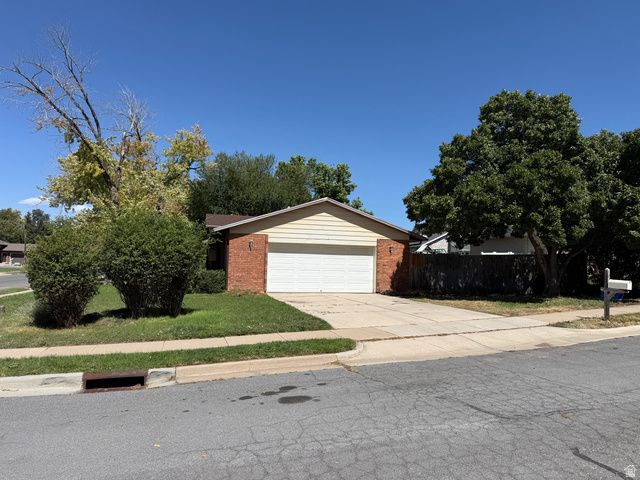 637 S 150 E, Kaysville, UT 84037