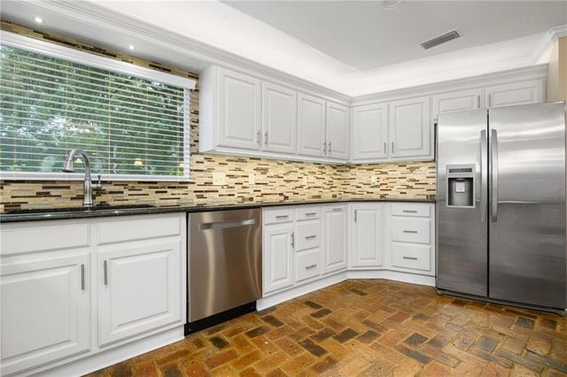 254 Jackson Boulevard, Mobile, AL 36609