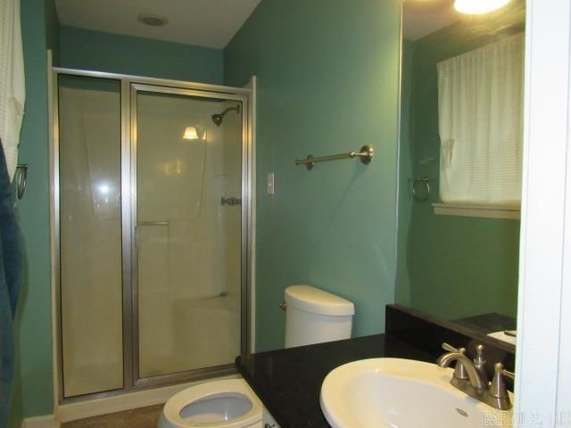 201 Berkshire Circle, Jacksonville, AR 72076