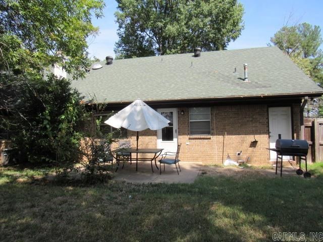 201 Berkshire Circle, Jacksonville, AR 72076