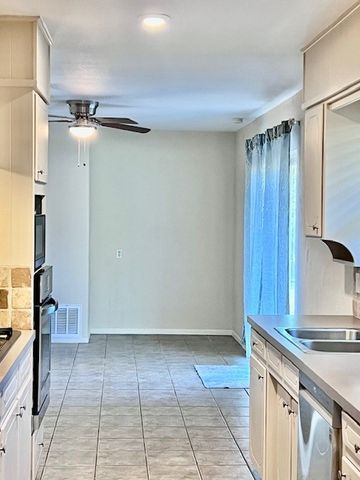 8817 Hilltop Road, Argyle, TX 76226