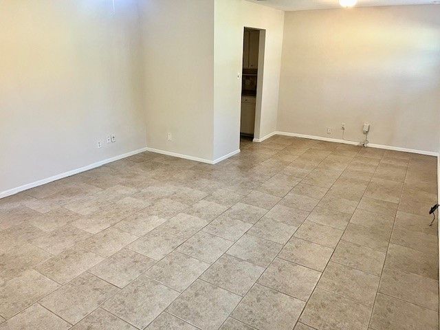 8817 Hilltop Road, Argyle, TX 76226