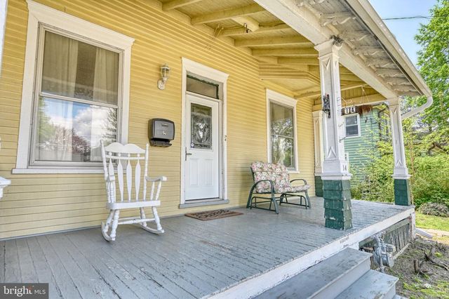 14 E CHESTNUT ST, Lebanon, PA 17042