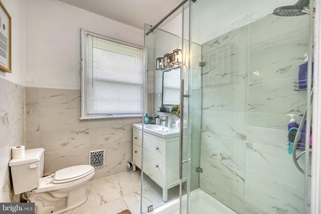 14 E CHESTNUT ST, Lebanon, PA 17042