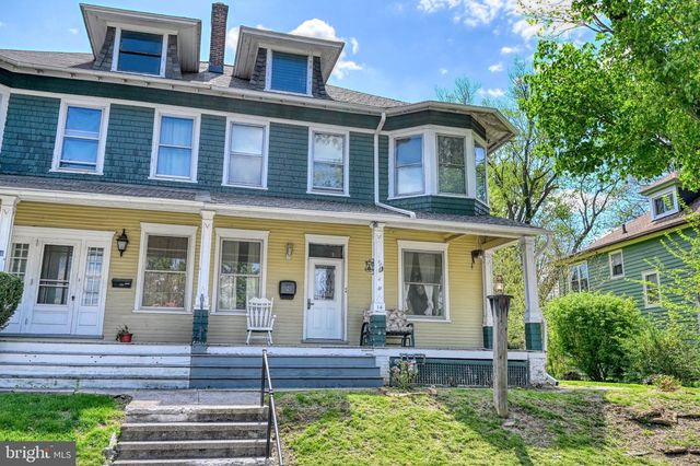 14 E CHESTNUT ST, Lebanon, PA 17042