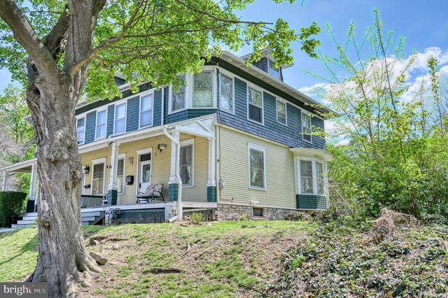 14 E CHESTNUT ST, Lebanon, PA 17042