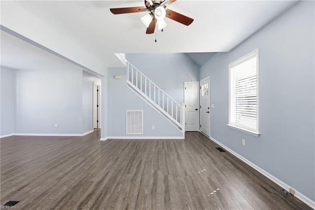 19263 Oliver DR, Smithfield, VA 23430