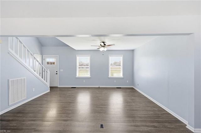 19263 Oliver DR, Smithfield, VA 23430