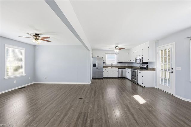 19263 Oliver DR, Smithfield, VA 23430