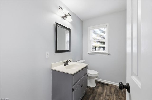 19263 Oliver DR, Smithfield, VA 23430