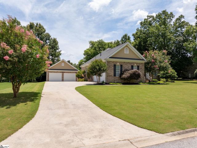 106 Birch Meadow Drive, Piedmont, SC 29673