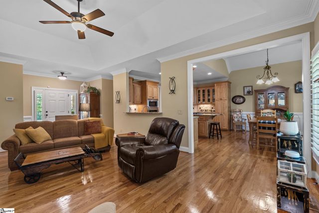106 Birch Meadow Drive, Piedmont, SC 29673