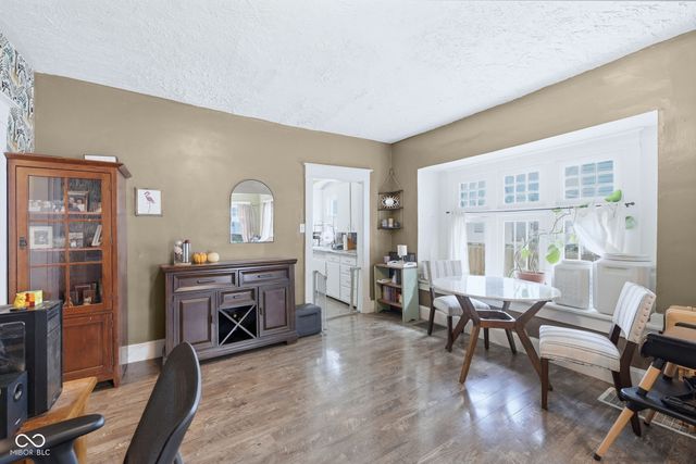 3724 E Market Street, Indianapolis, IN 46201