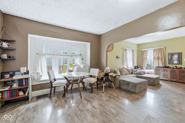 3724 E Market Street, Indianapolis, IN 46201