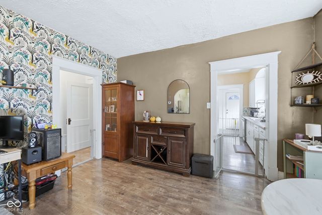 3724 E Market Street, Indianapolis, IN 46201