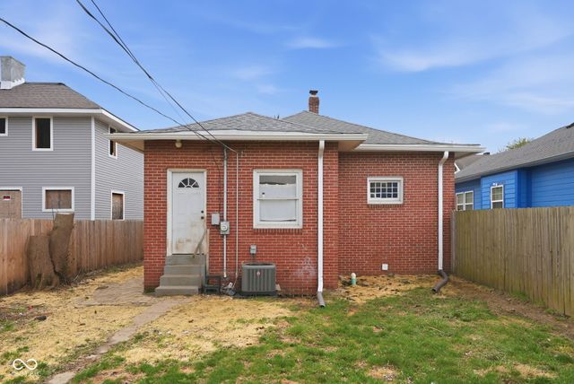 3724 E Market Street, Indianapolis, IN 46201