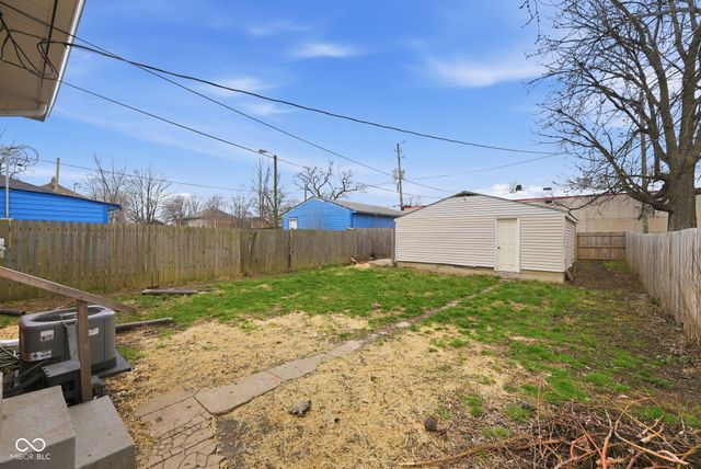 3724 E Market Street, Indianapolis, IN 46201