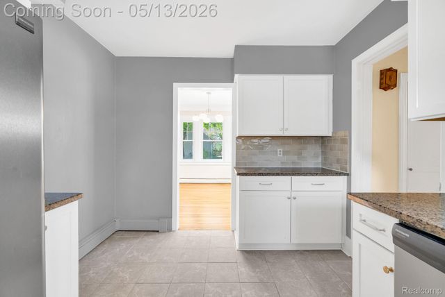 3363 Meinrad Drive, Waterford Charter Township, MI 48329