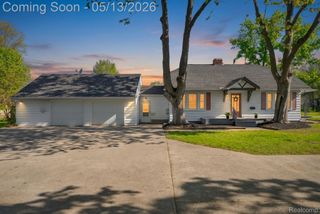 3363 Meinrad Drive, Waterford Charter Township, MI 48329