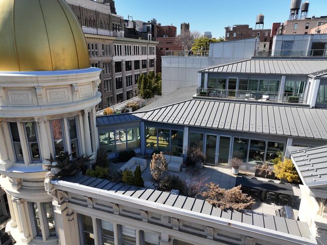 655 6TH Avenue PHB, New York City, NY 10010