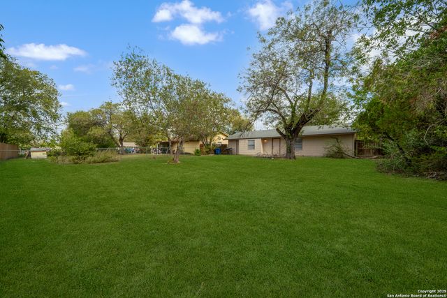 5806 CASTLE HUNT, San Antonio, TX 78218