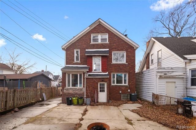 147 1st Street, Wyandotte, MI 48192